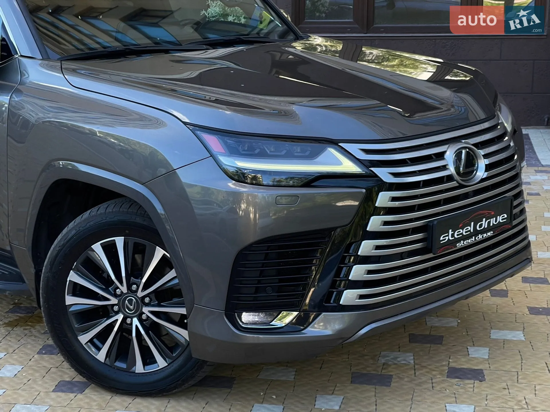 2022 Lexus LX - мініатюра 2