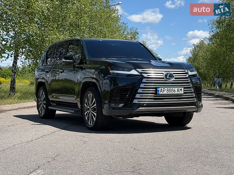 Lexus LX