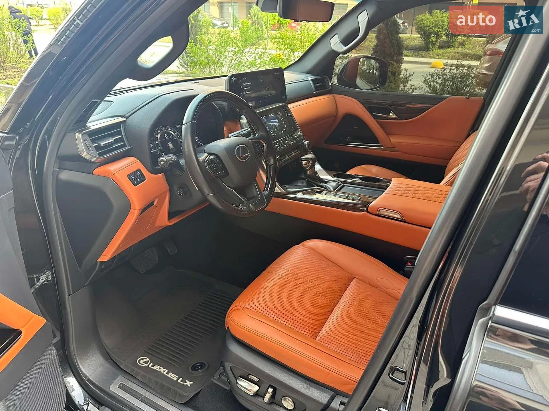 2023 Lexus LX - мініатюра 11