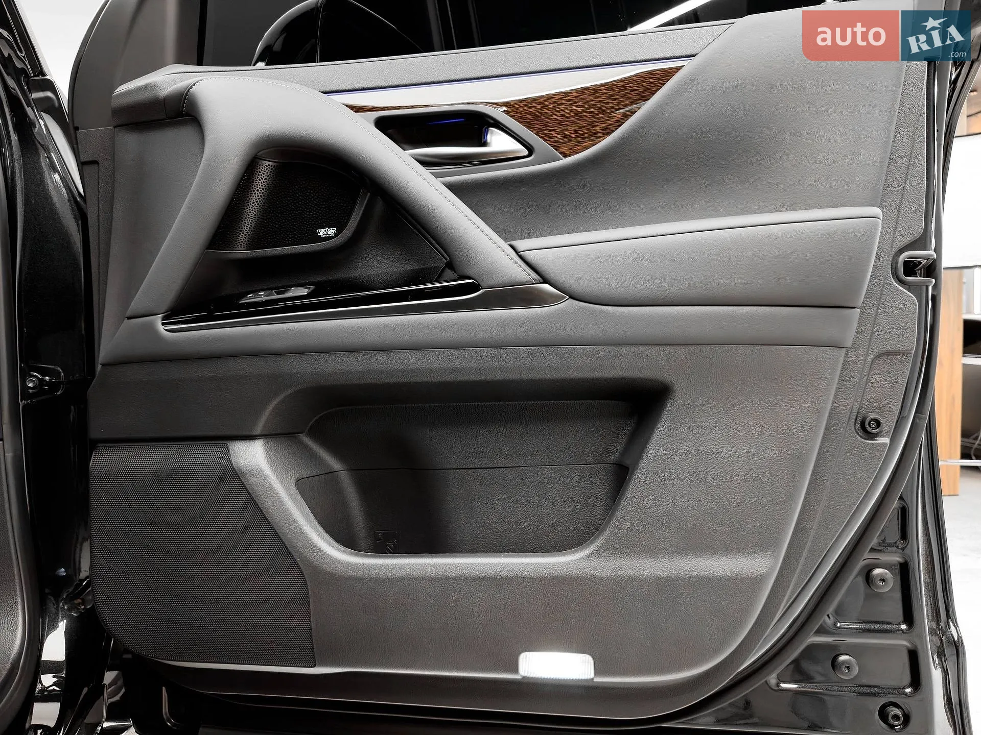 2025 Lexus LX - мініатюра 31