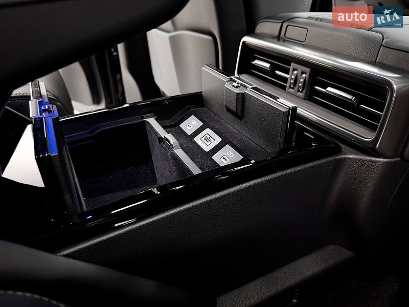 Внедорожник / Кроссовер Lexus LX 2025 в Киеве