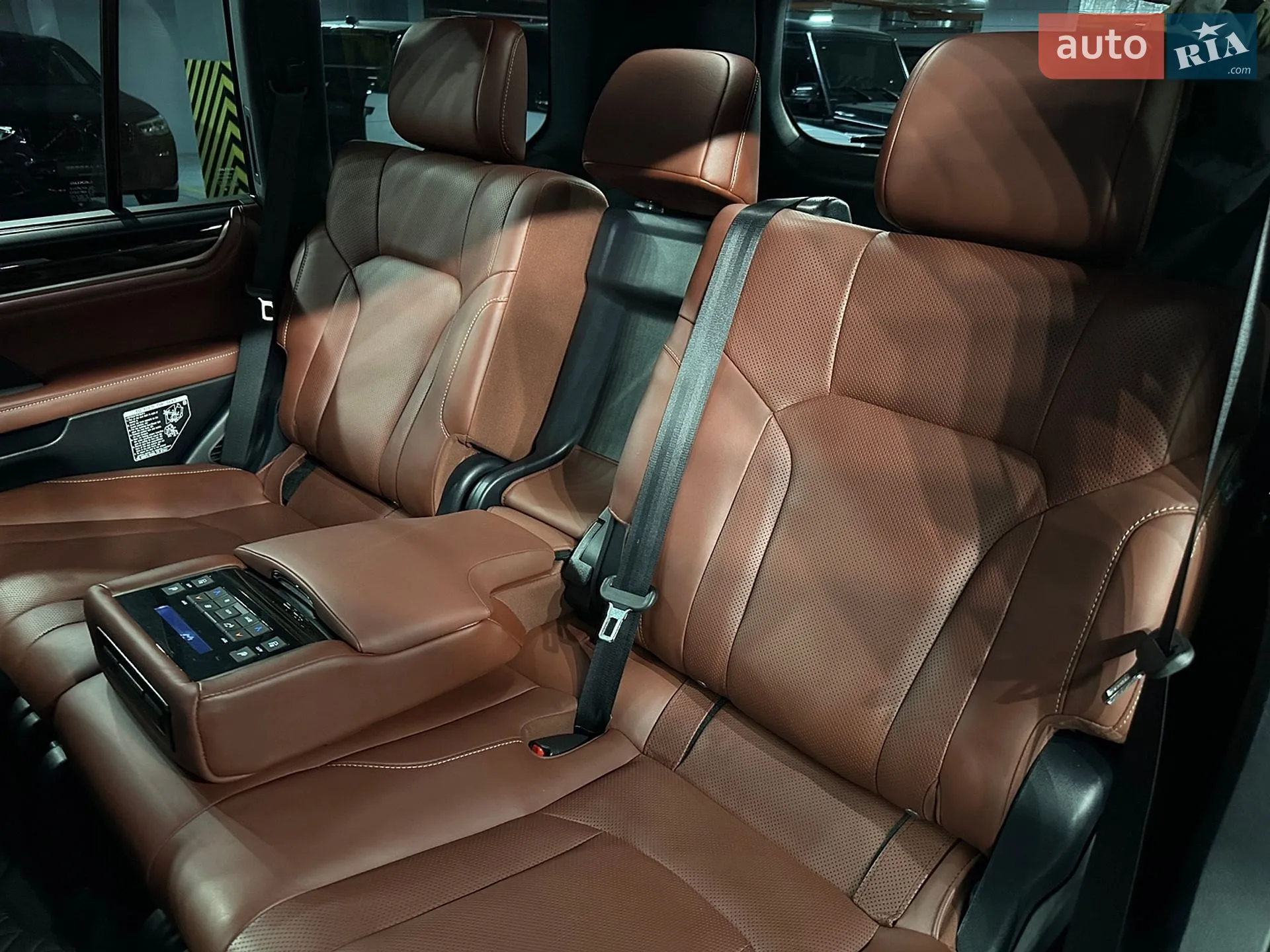 2019 Lexus LX - мініатюра 10