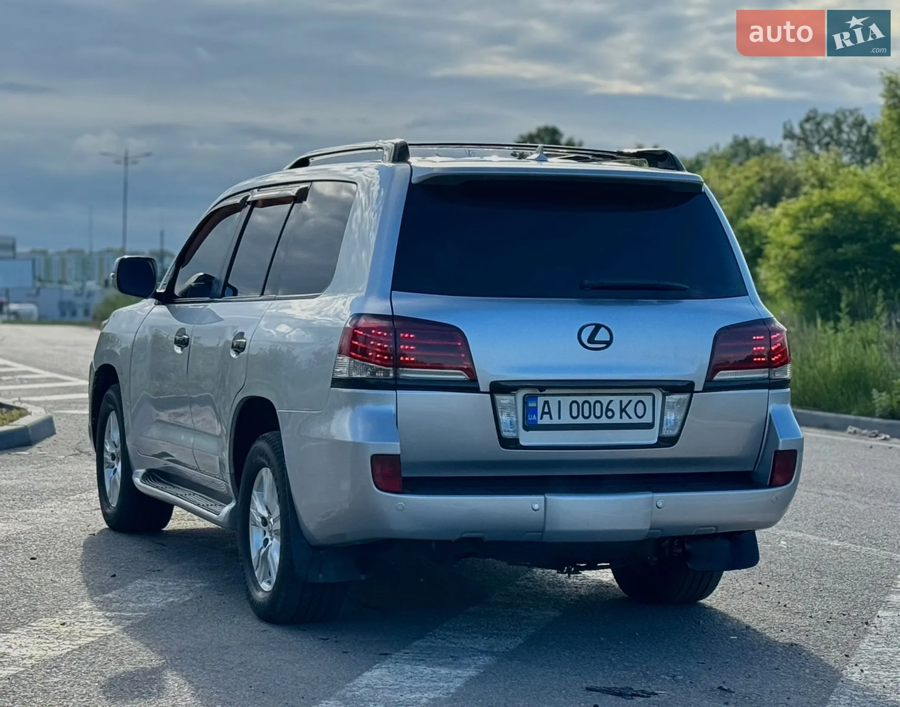 2011 Lexus LX - мініатюра 6