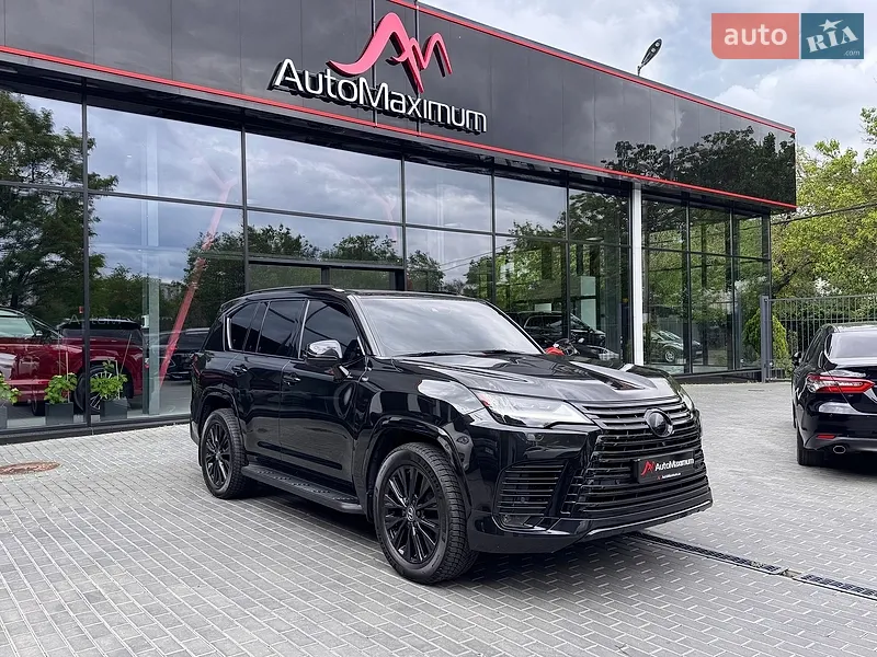 Lexus LX