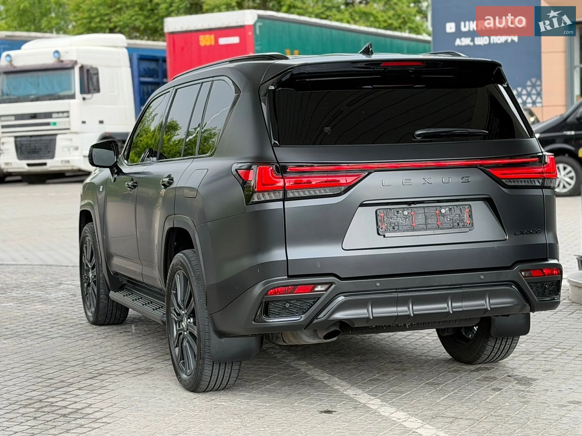 2022 Lexus LX - мініатюра 16