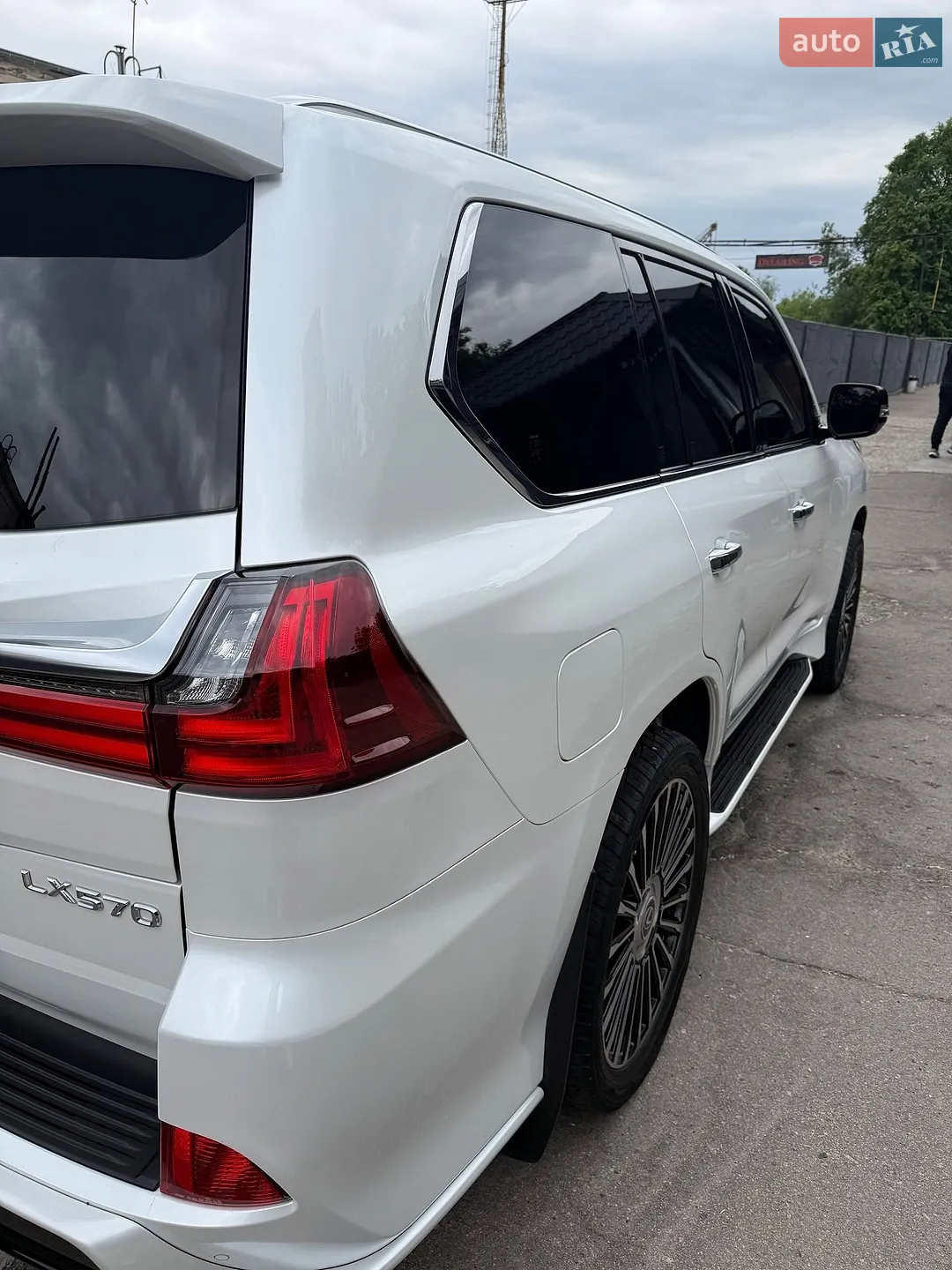 2019 Lexus LX - мініатюра 21