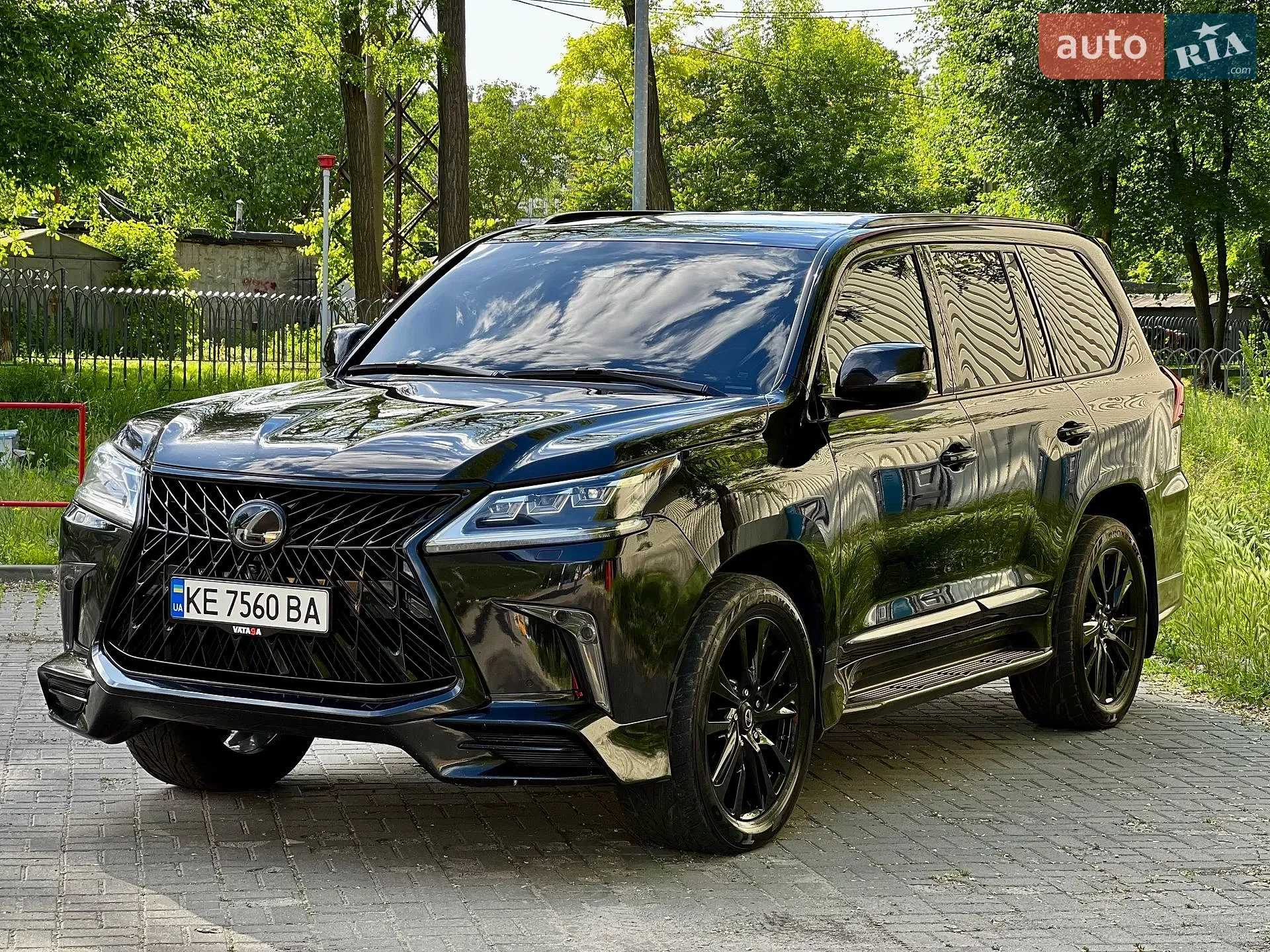 2016 Lexus LX - мініатюра 4