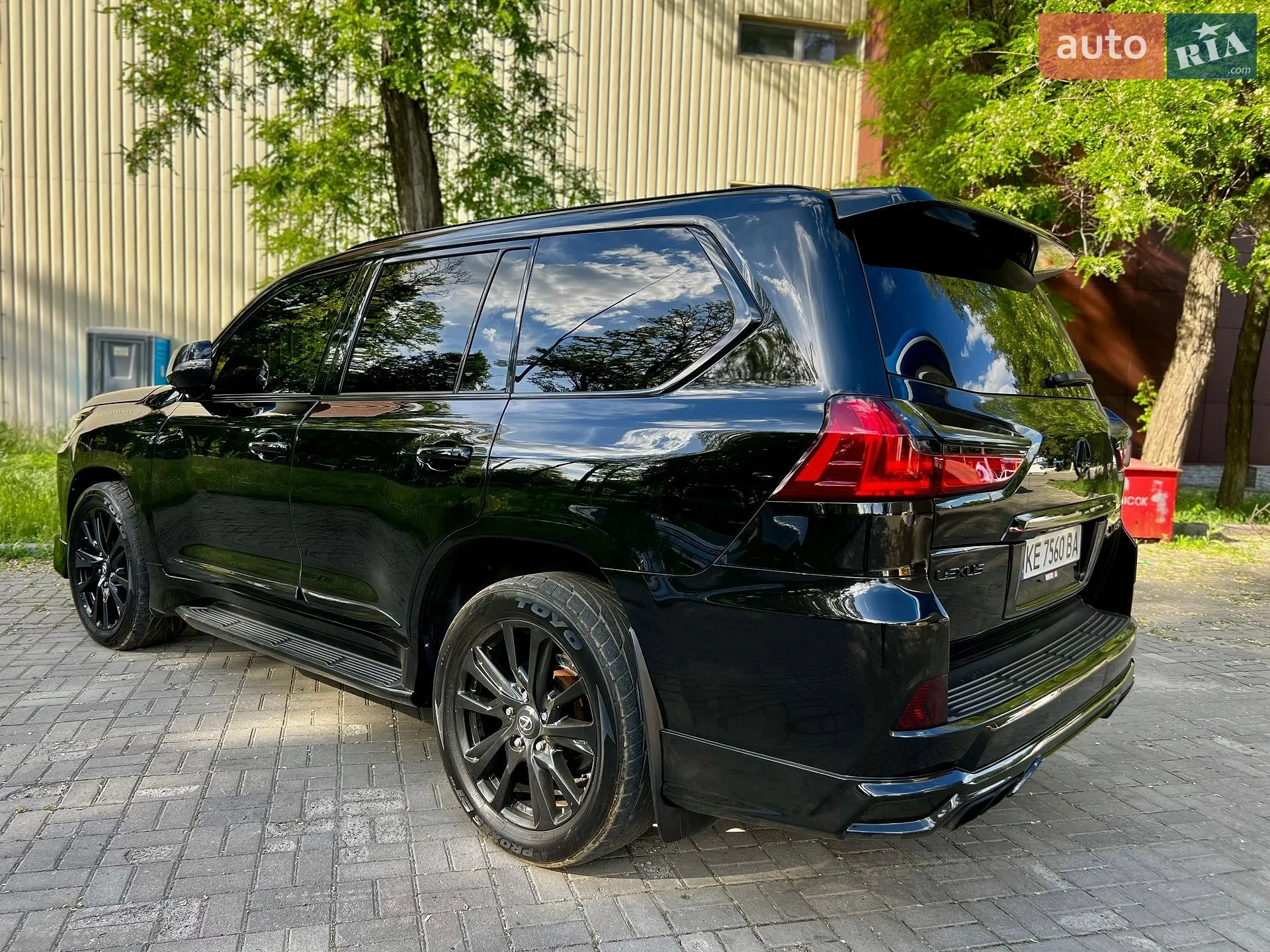 2016 Lexus LX - мініатюра 12