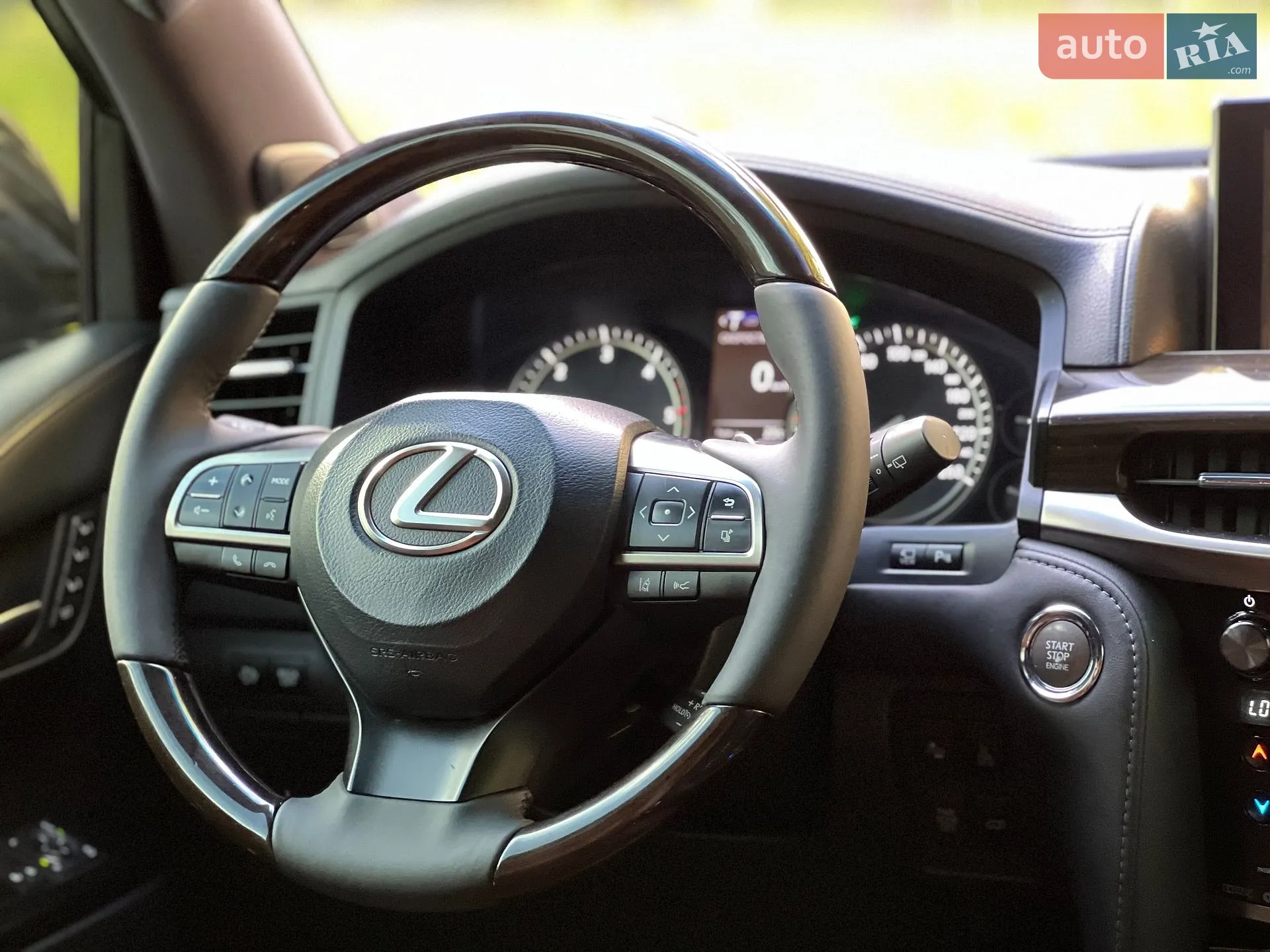 2016 Lexus LX - мініатюра 34