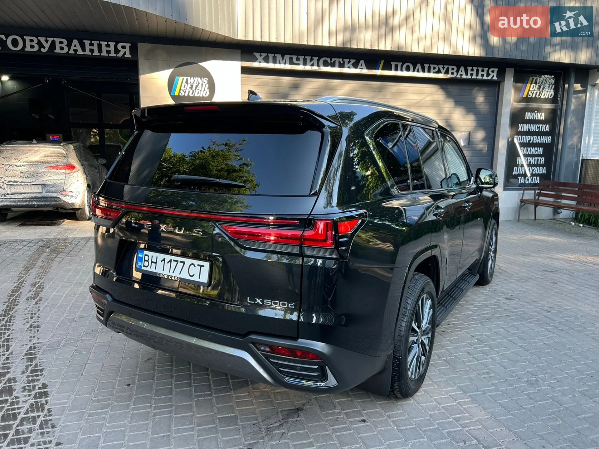 2023 Lexus LX - мініатюра 2