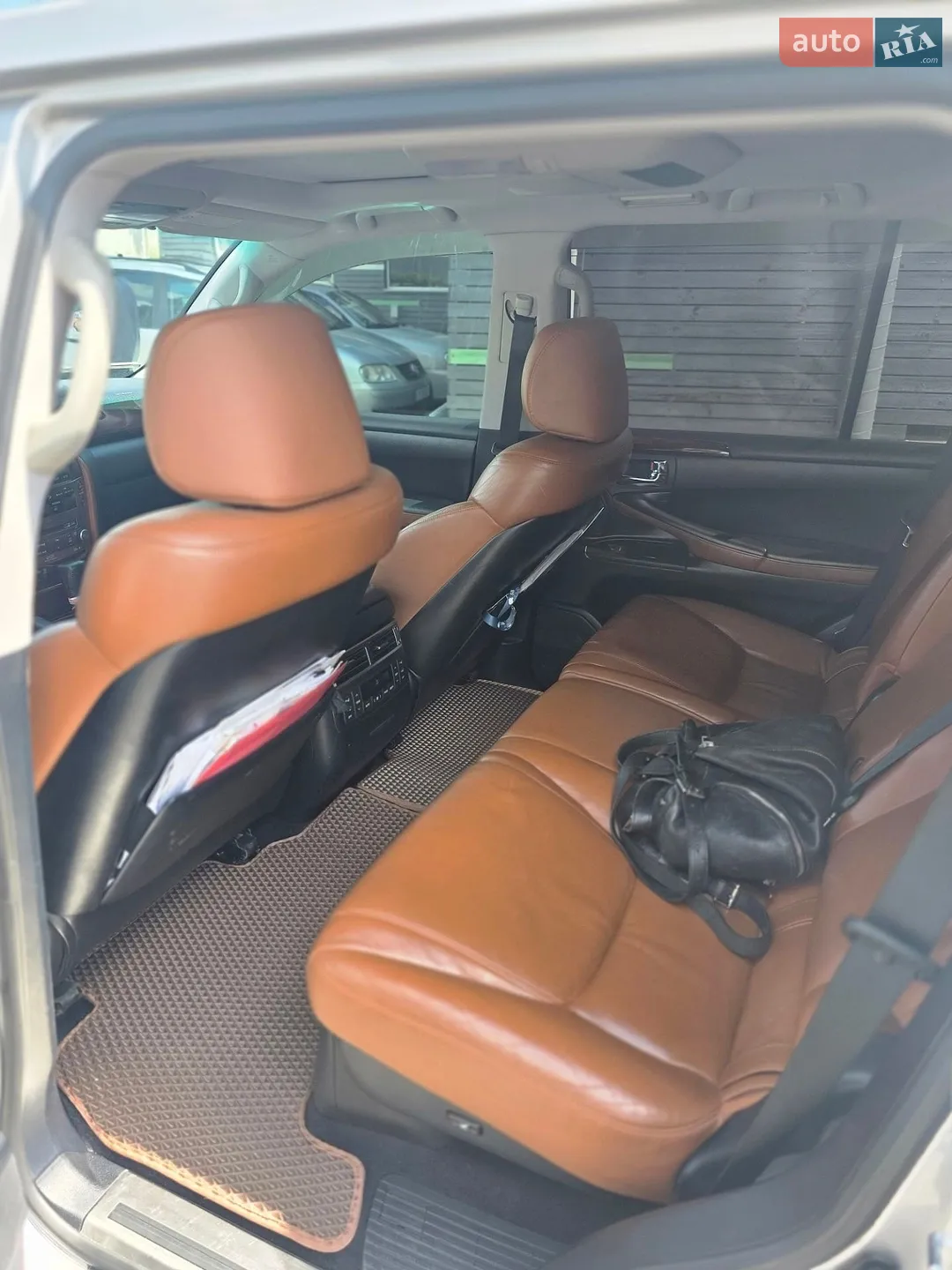 2011 Lexus LX - мініатюра 16