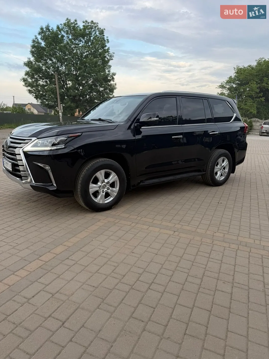 2017 Lexus LX - мініатюра 11