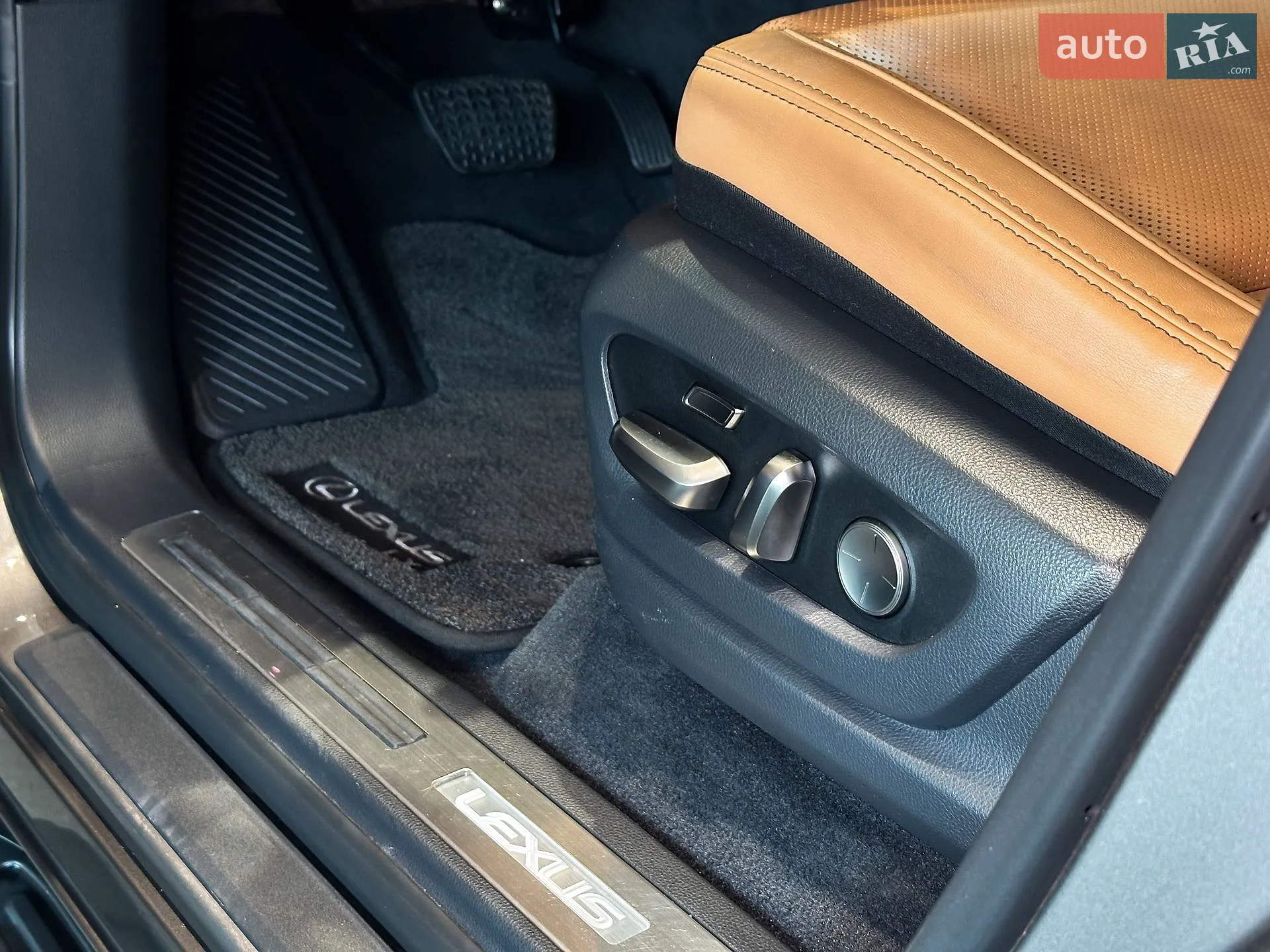 2022 Lexus LX - мініатюра 17