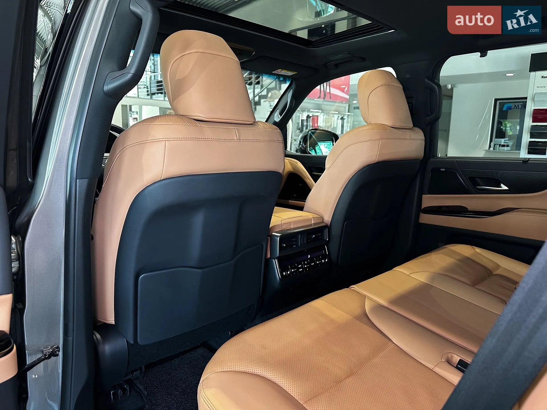 2022 Lexus LX - мініатюра 29