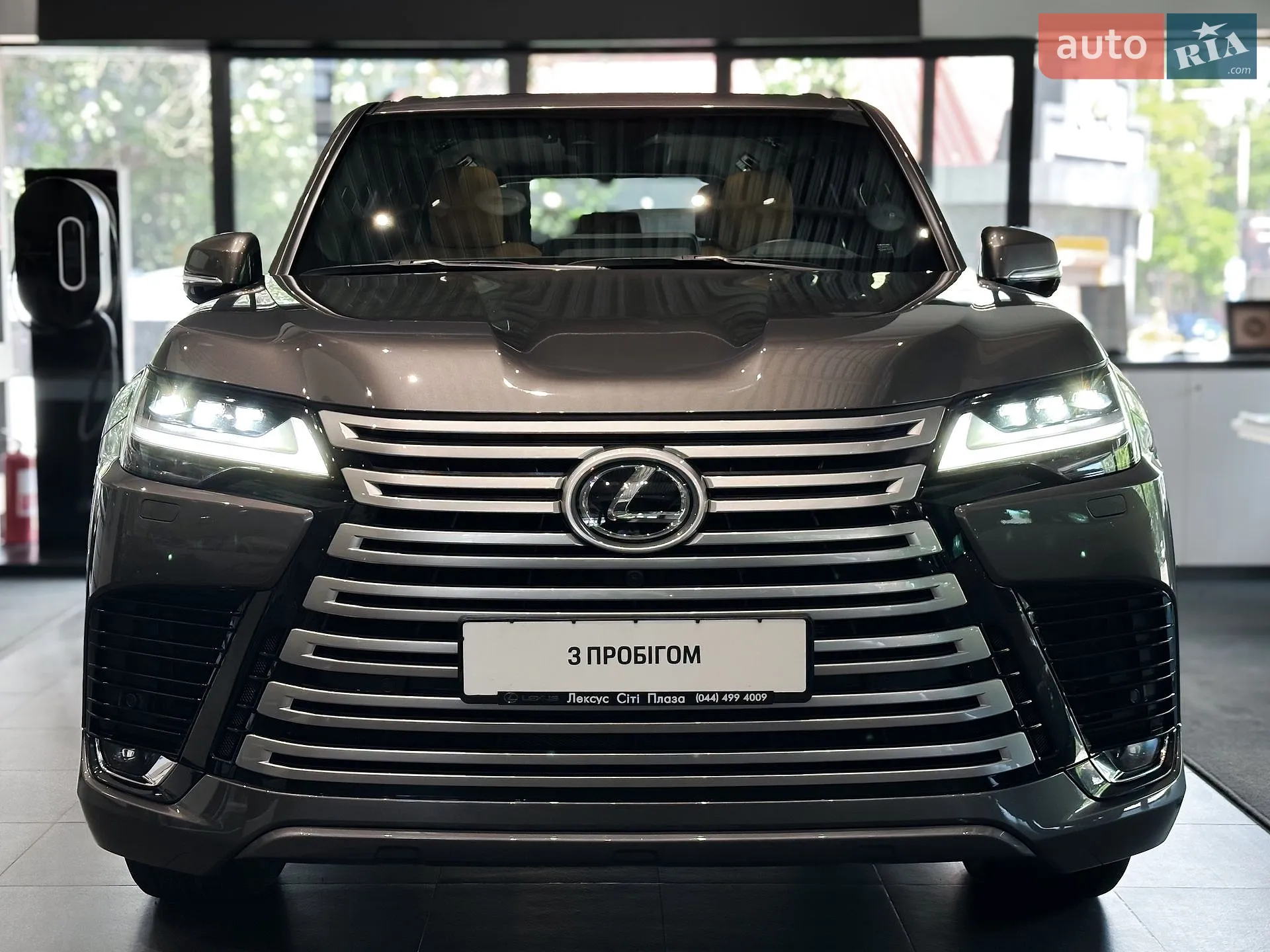 2022 Lexus LX - мініатюра 2