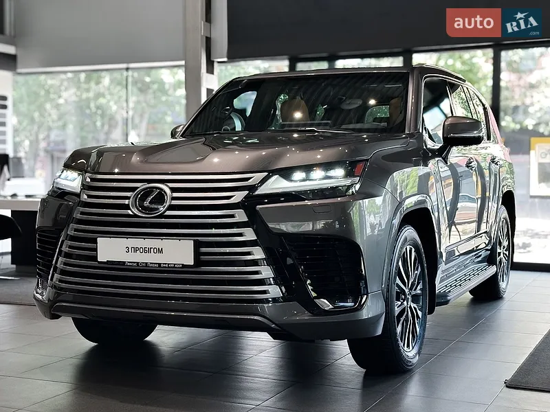 Lexus LX