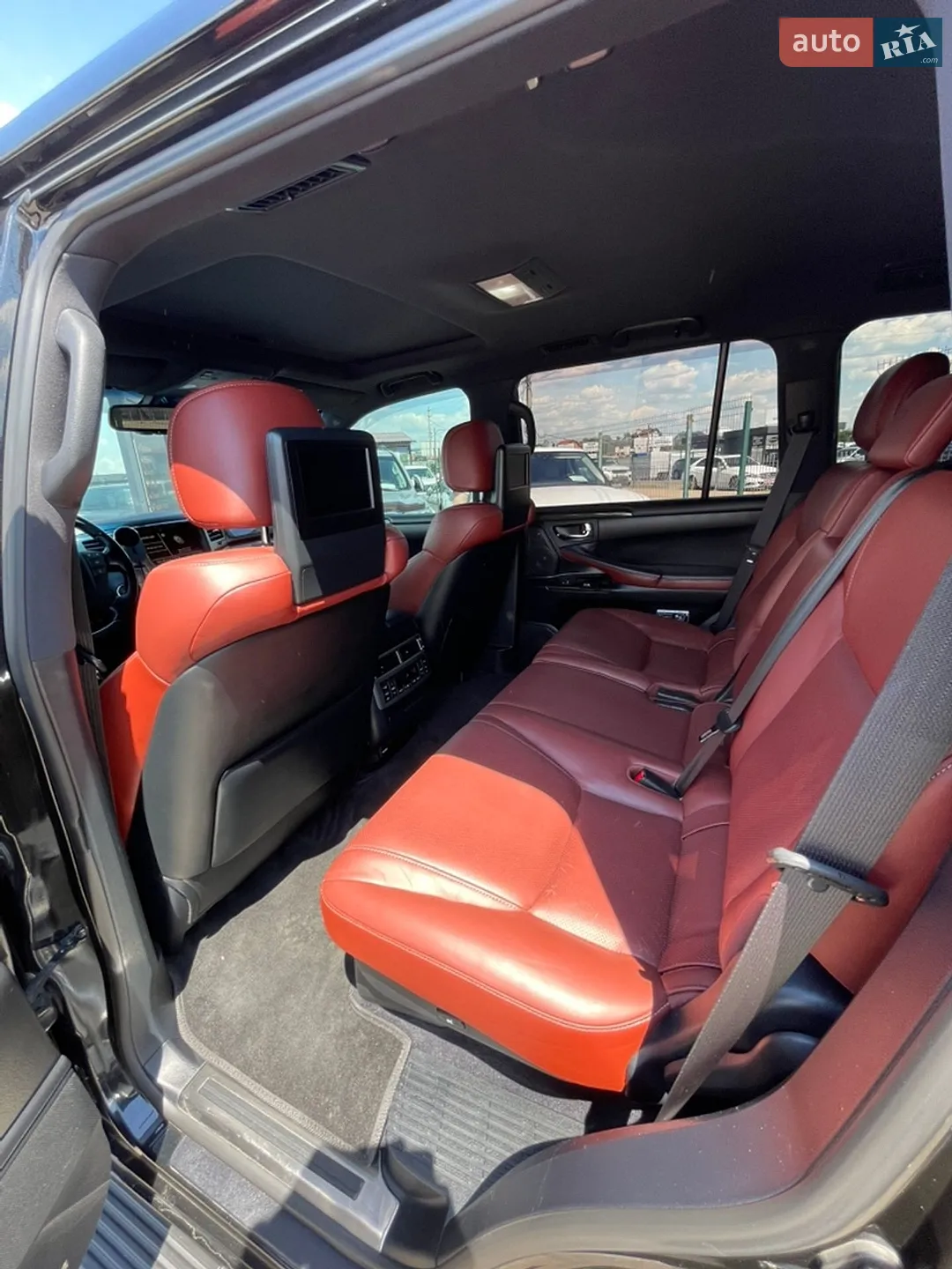 2015 Lexus LX - мініатюра 17