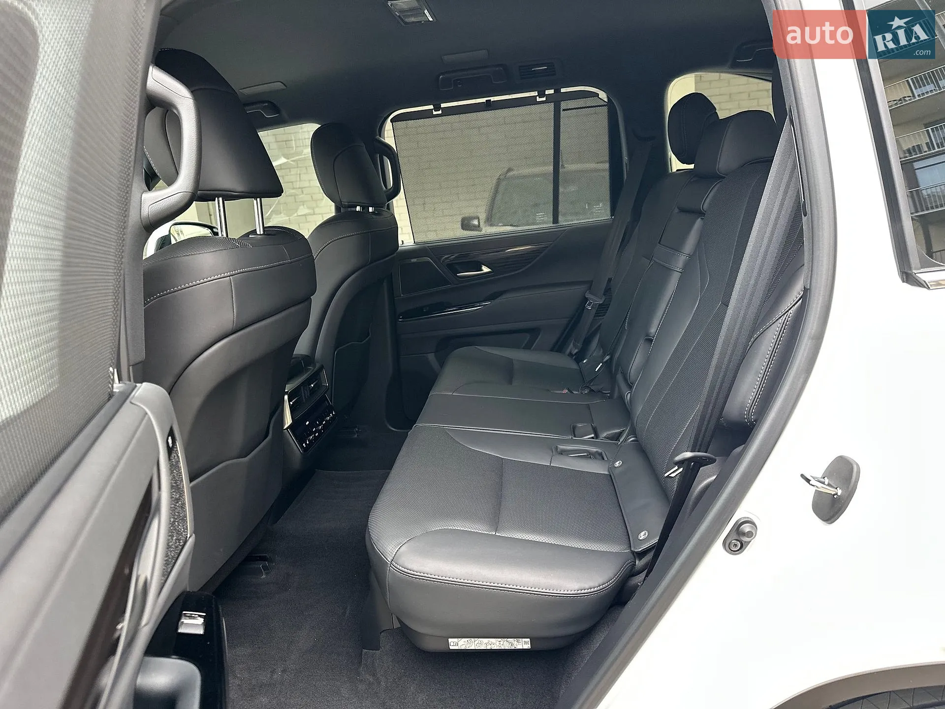 2022 Lexus LX - мініатюра 48