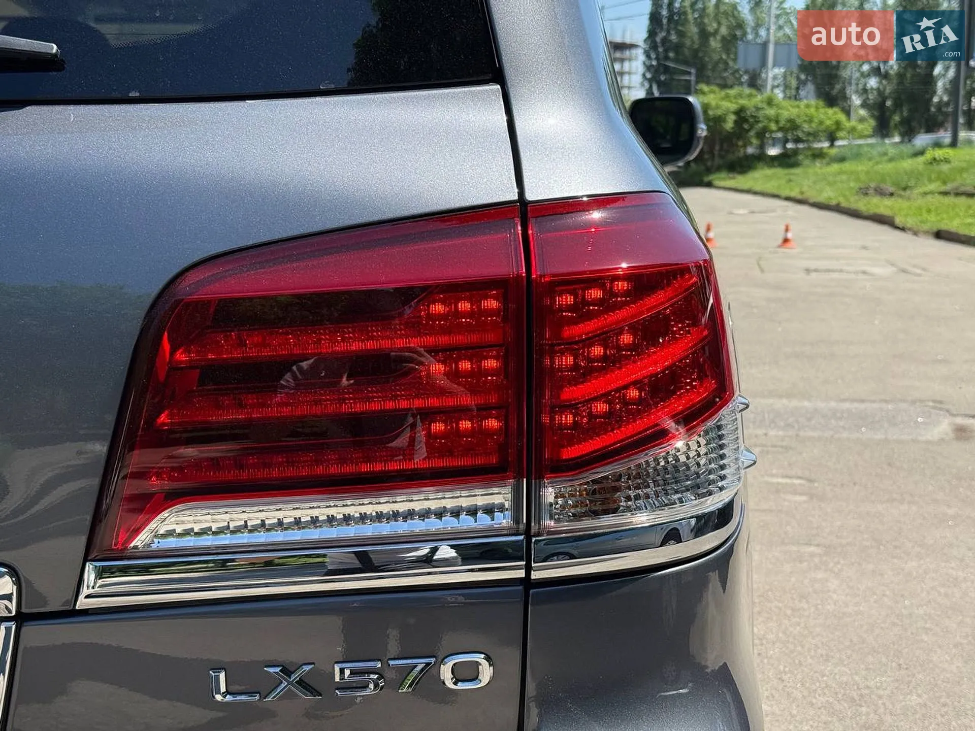 2012 Lexus LX - мініатюра 12