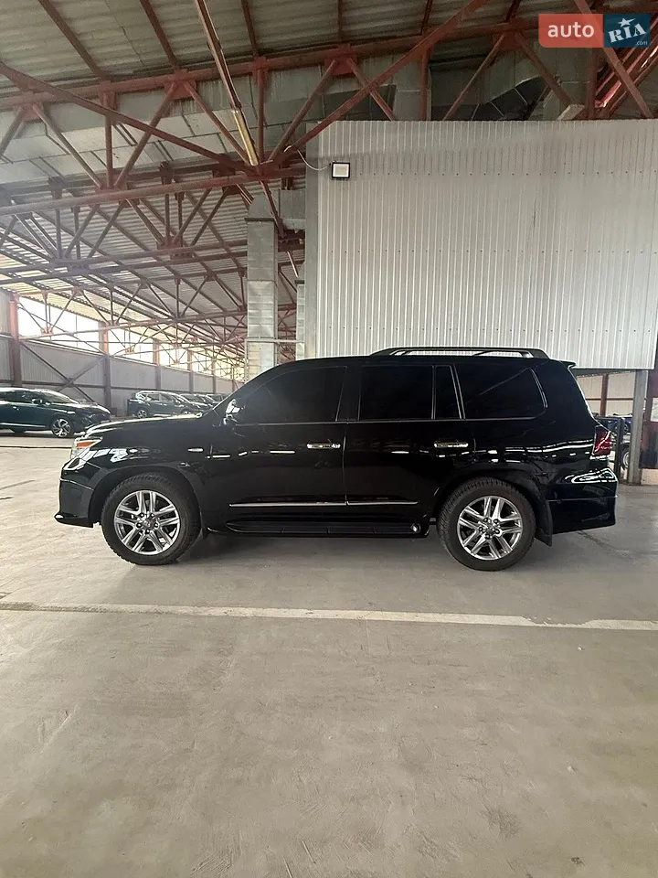 2010 Lexus LX - мініатюра 21