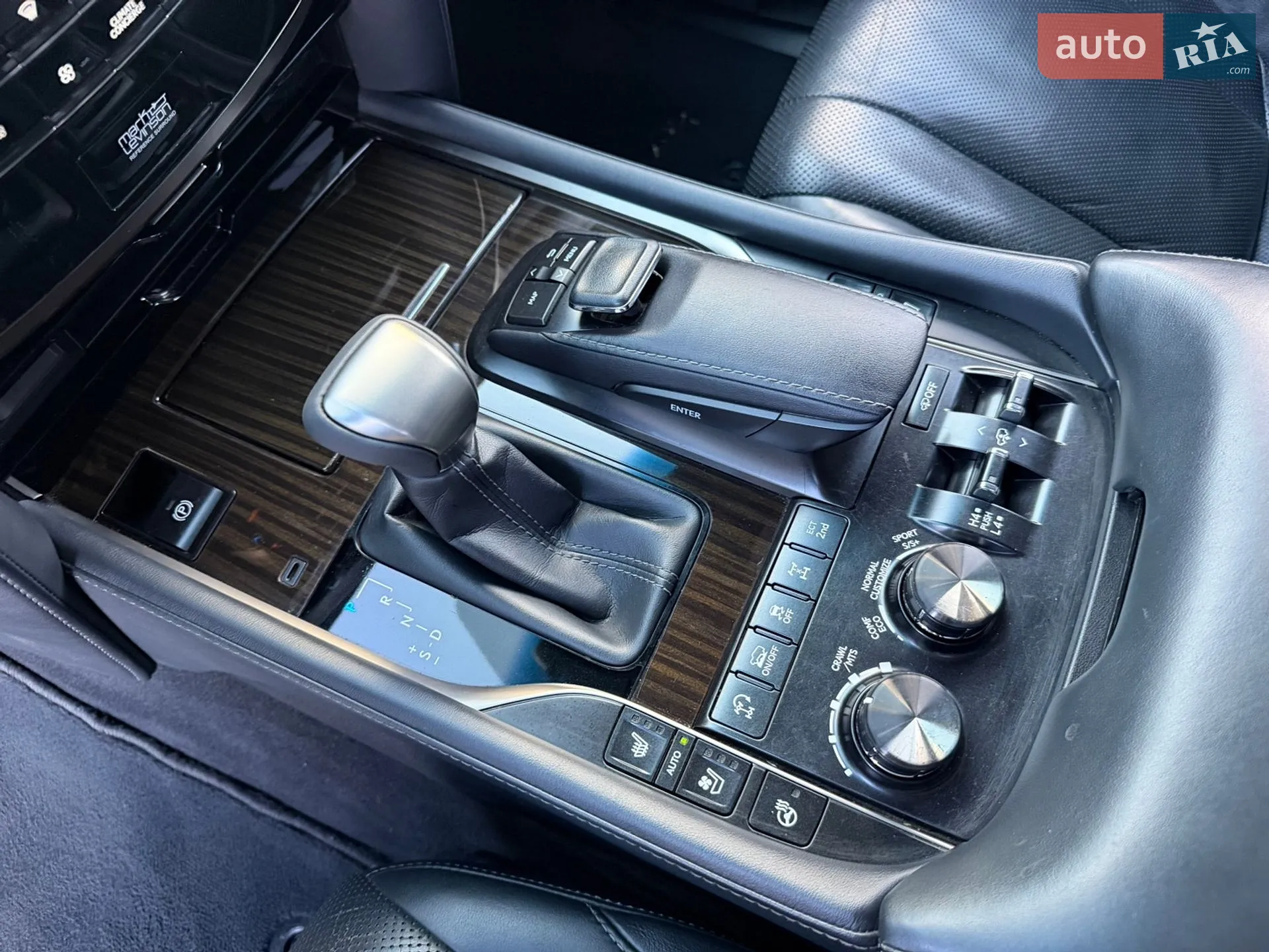 2018 Lexus LX - мініатюра 25