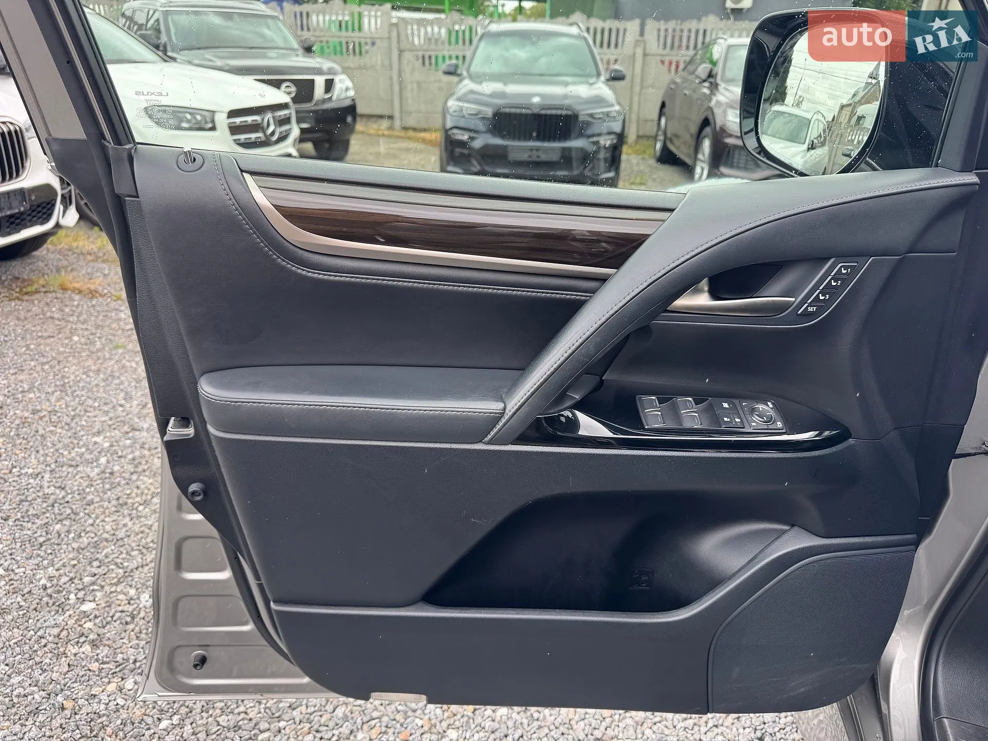 2017 Lexus LX - мініатюра 47