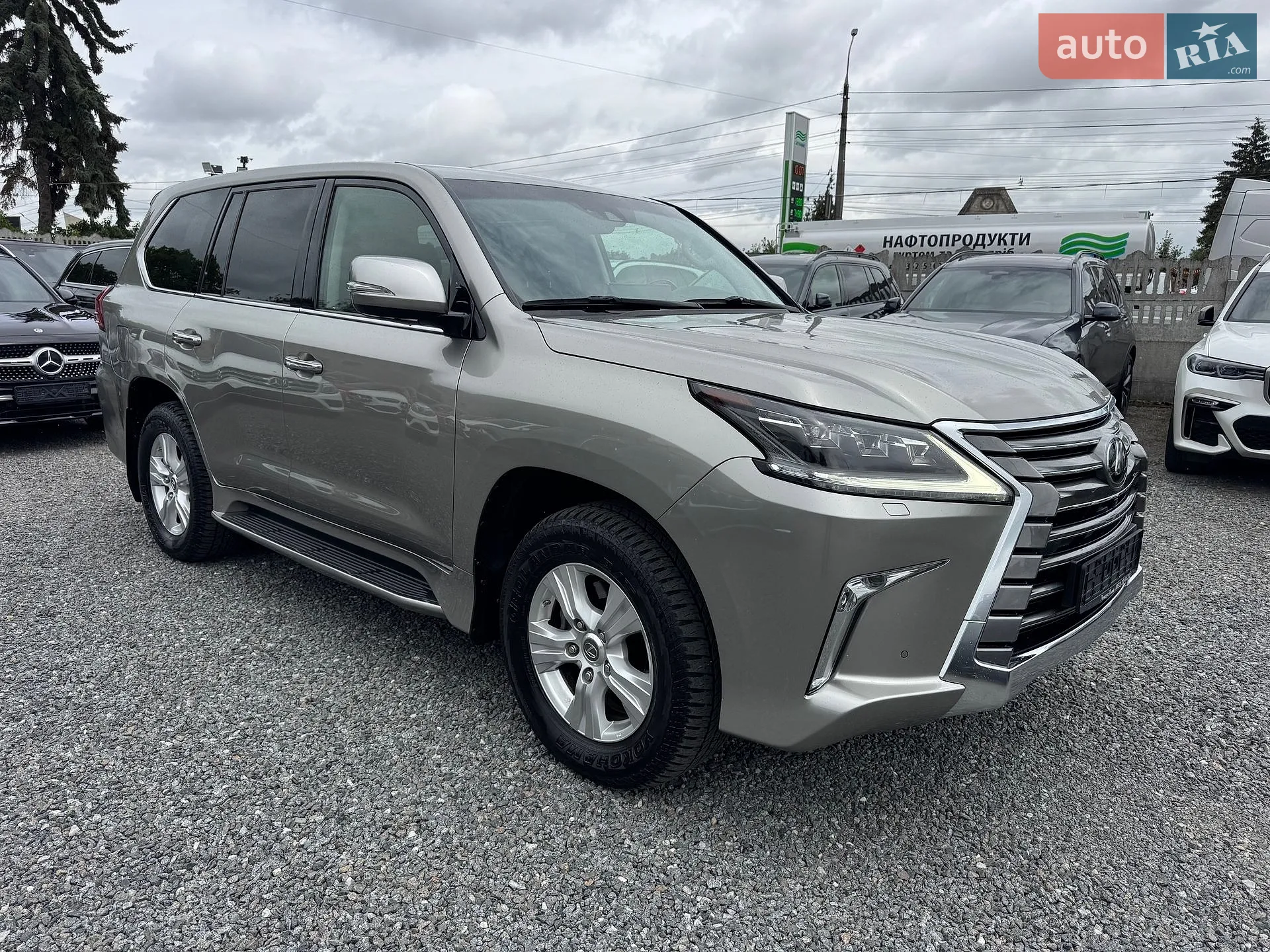2017 Lexus LX - мініатюра 90