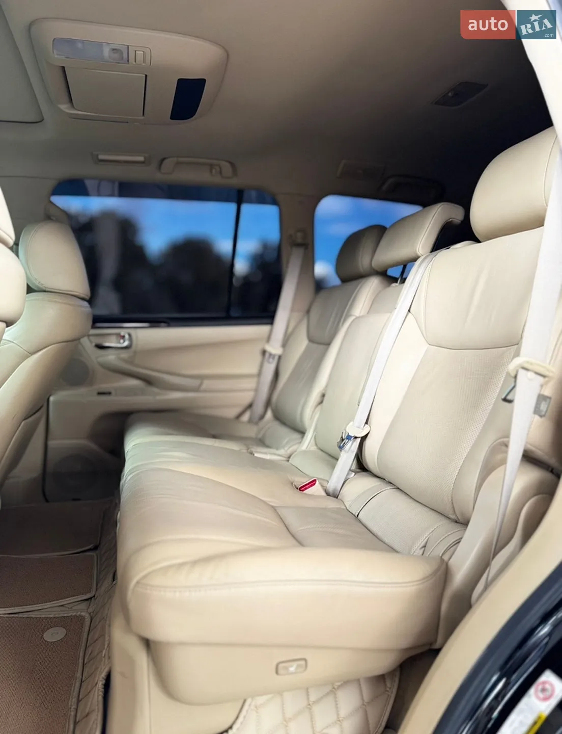 2010 Lexus LX - мініатюра 13