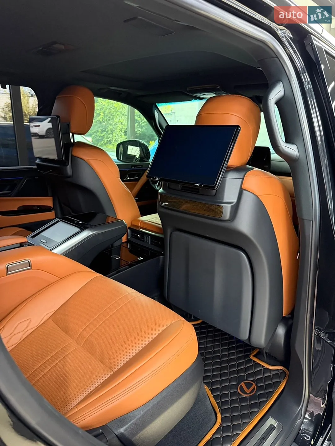 2022 Lexus LX - мініатюра 37