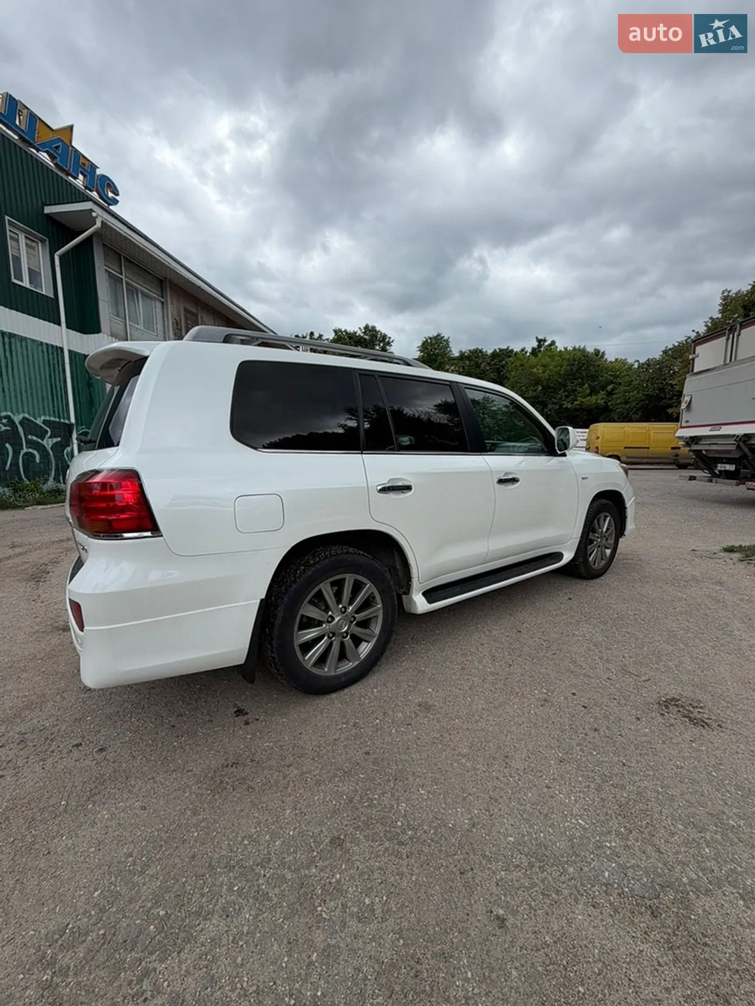 2011 Lexus LX - мініатюра 6