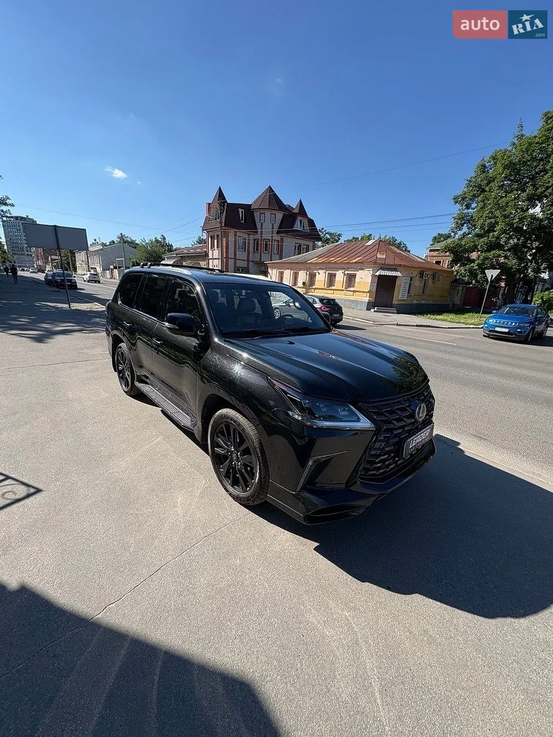 2019 Lexus LX - мініатюра 3