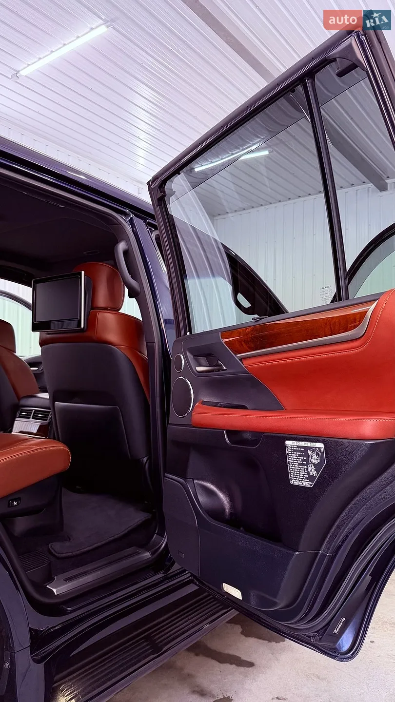 2017 Lexus LX - мініатюра 36