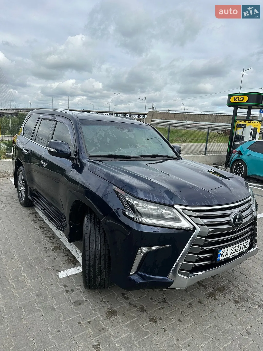2017 Lexus LX - мініатюра 2