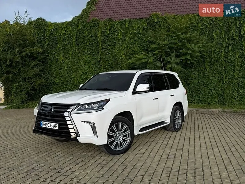 Lexus LX 2015