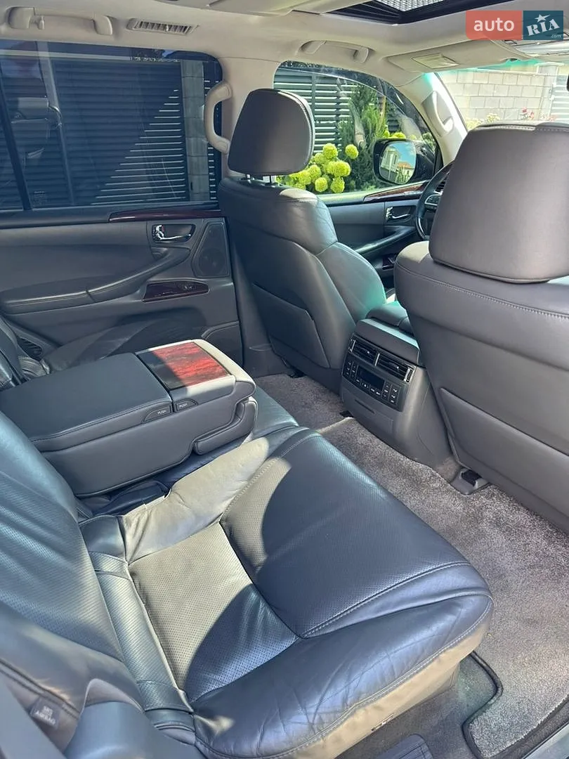 2010 Lexus LX - мініатюра 13