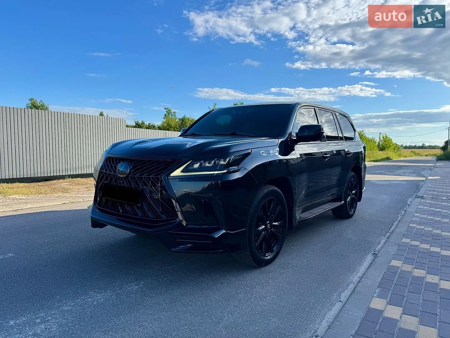 2016 Lexus LX - мініатюра 6