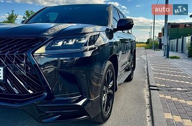 Позашляховик / Кросовер Lexus LX 2016 в Києві
