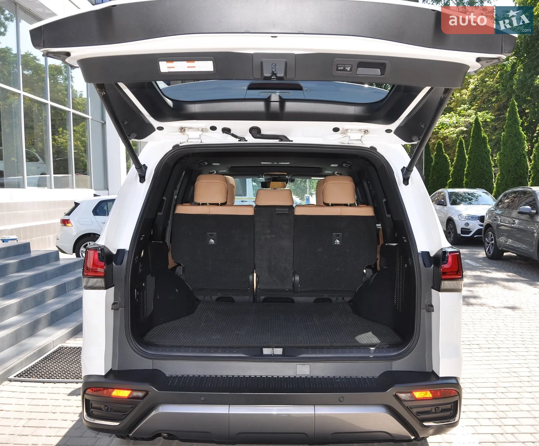 2022 Lexus LX - мініатюра 7