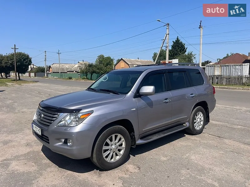 Lexus LX 2008