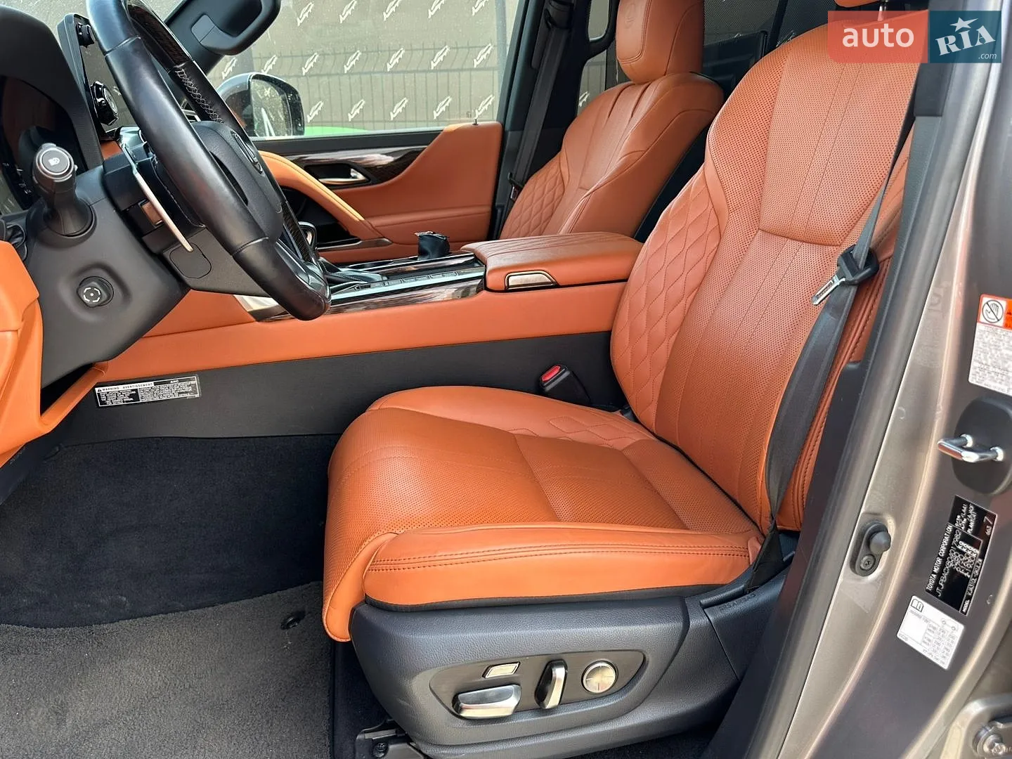 2023 Lexus LX - мініатюра 7