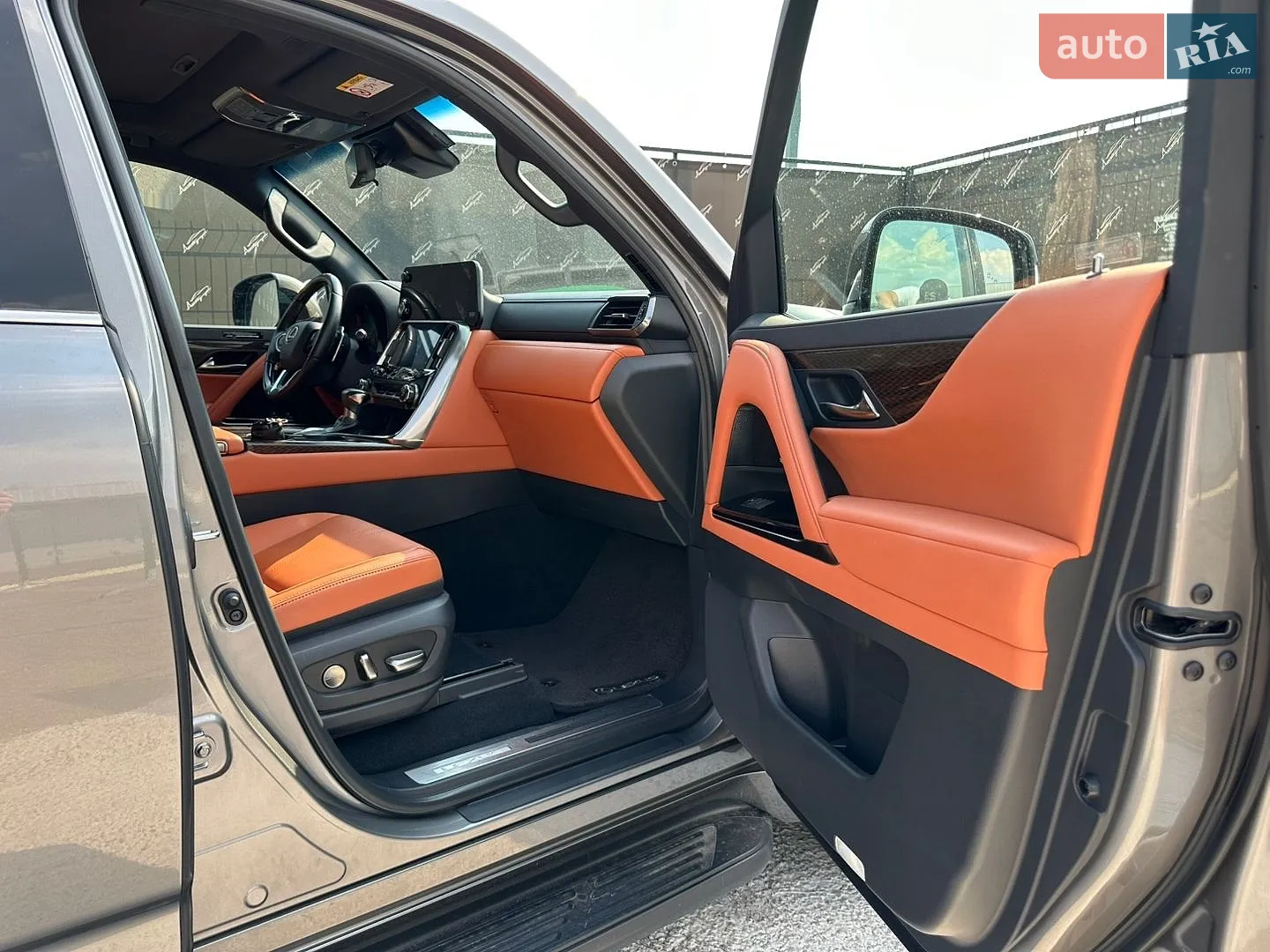 2023 Lexus LX - мініатюра 22