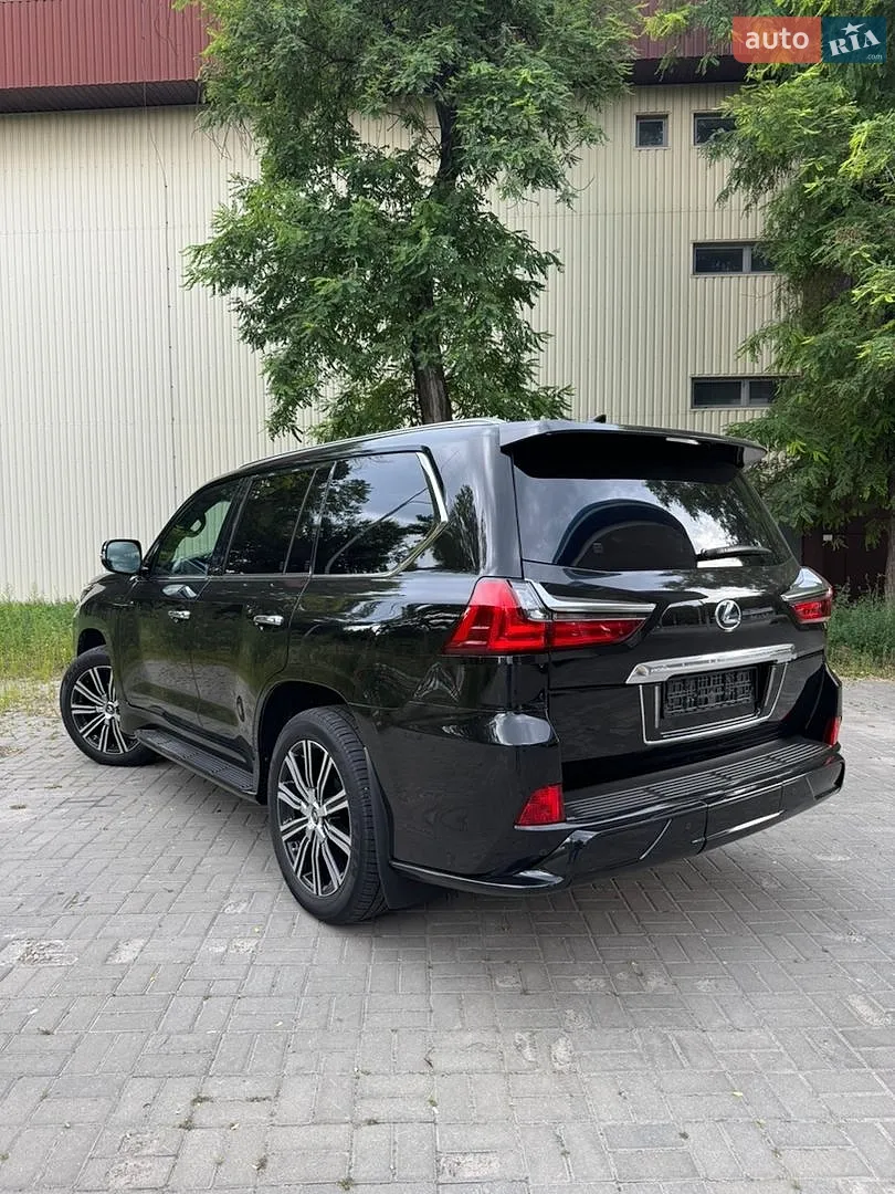 2019 Lexus LX - мініатюра 3