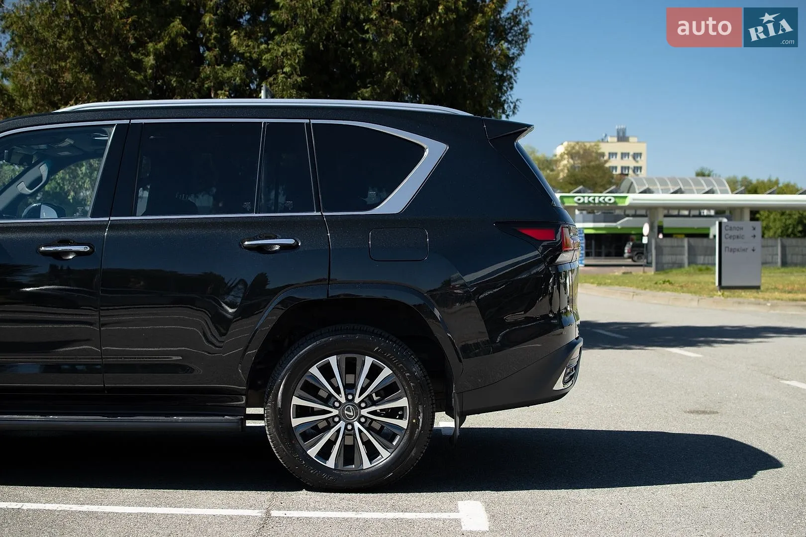 2023 Lexus LX - мініатюра 8