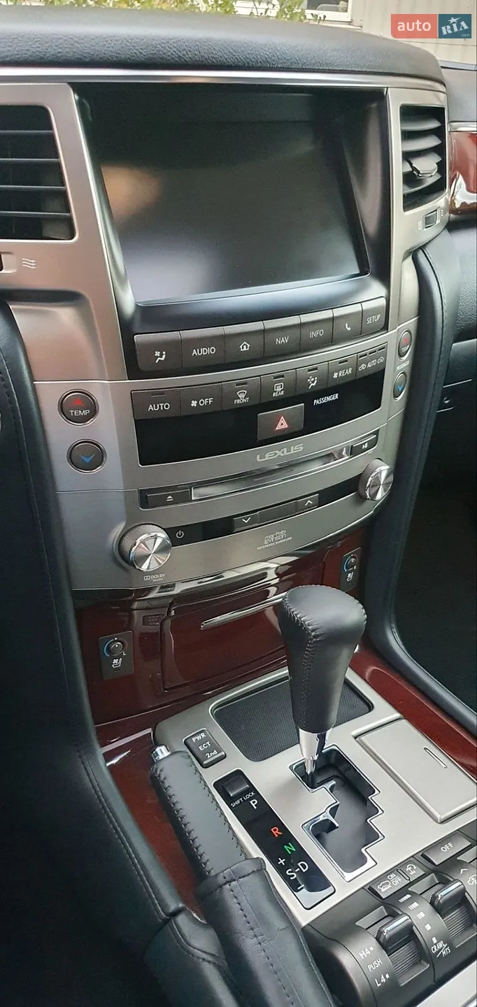 2015 Lexus LX - мініатюра 48
