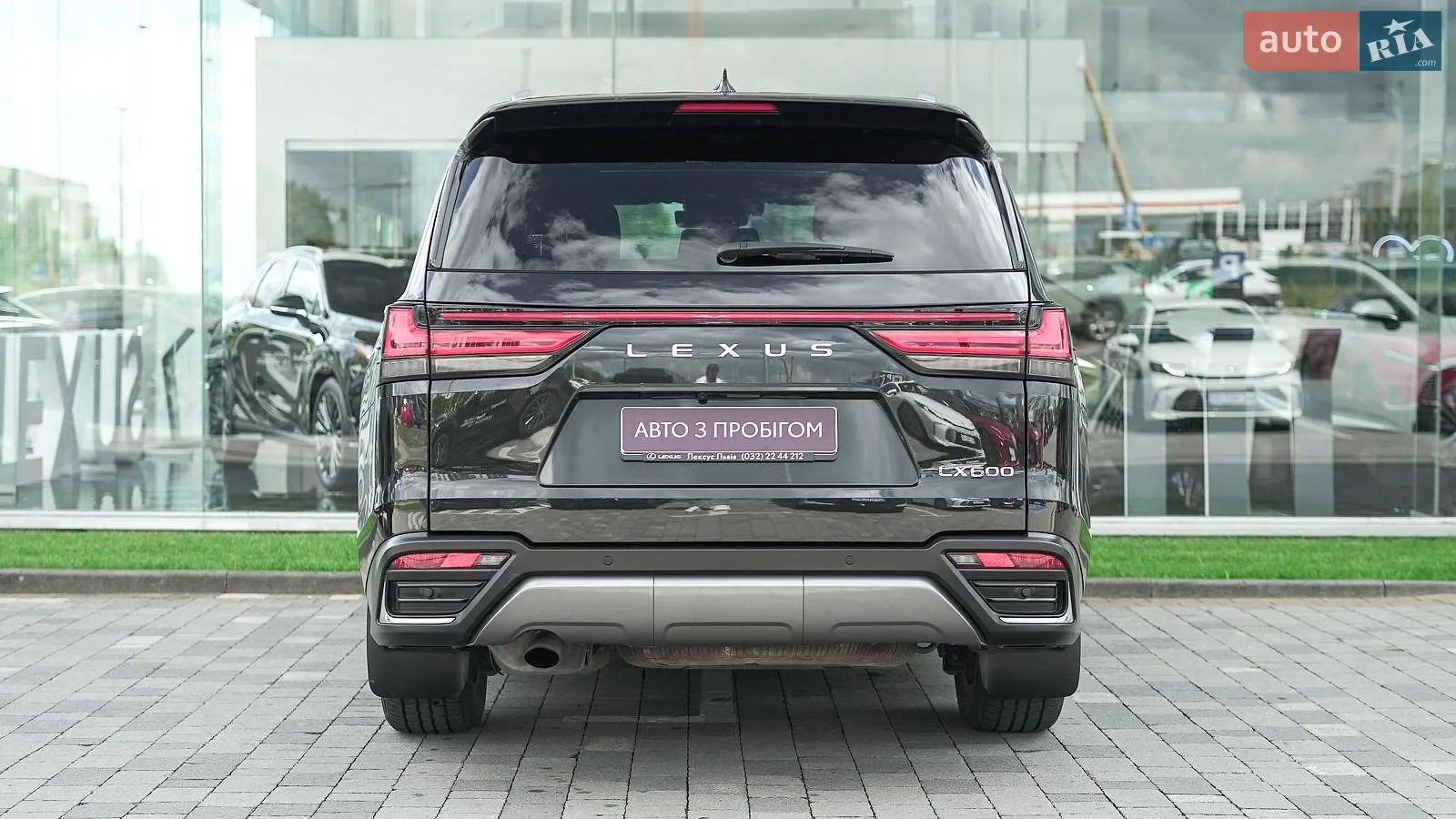 2023 Lexus LX - мініатюра 4
