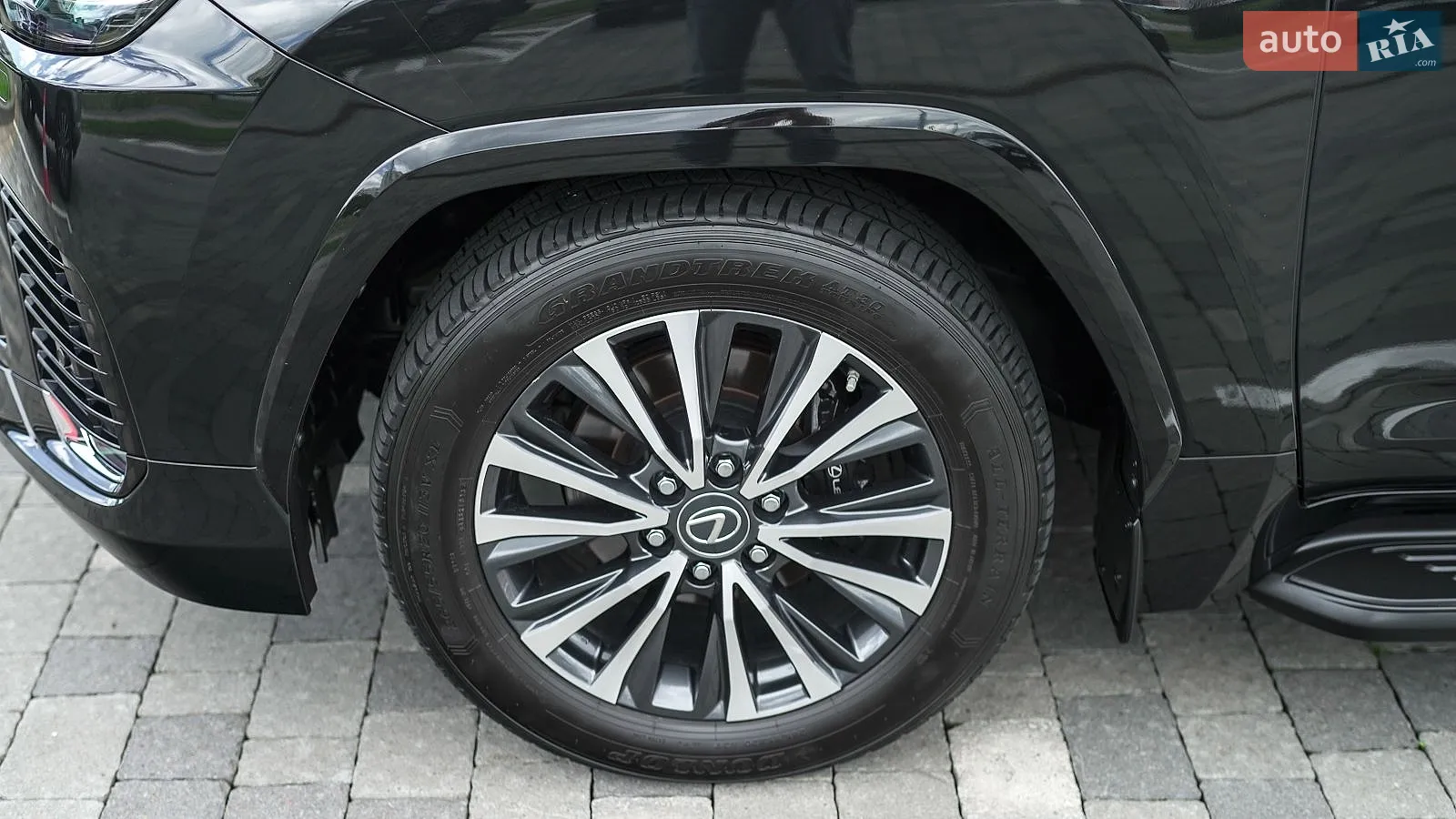 2023 Lexus LX - мініатюра 13