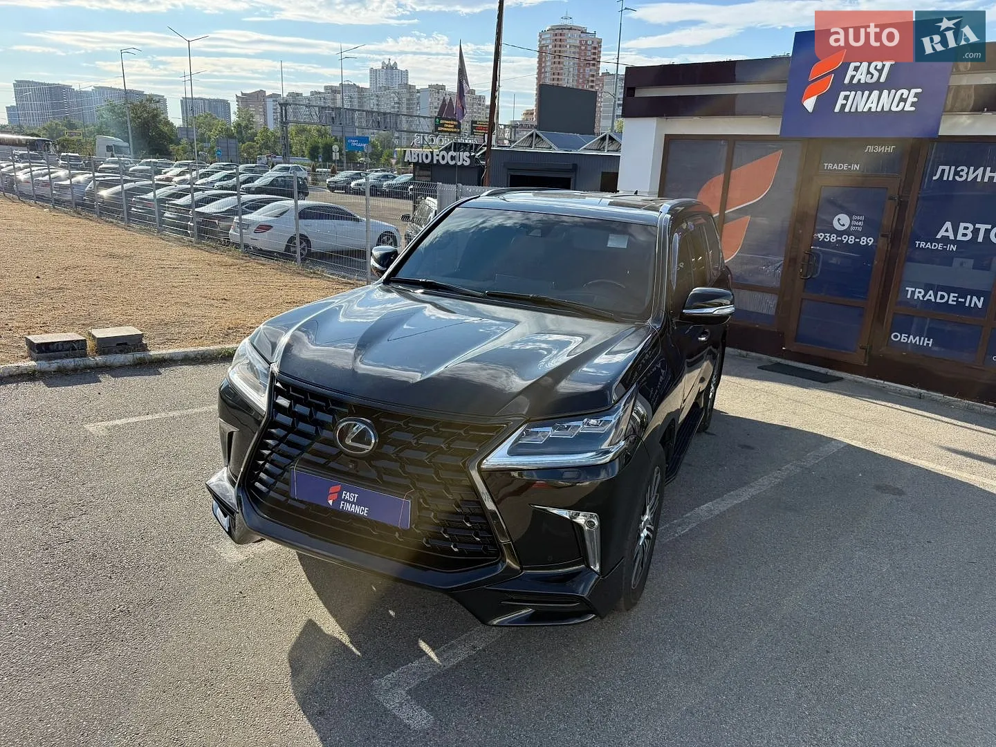 2019 Lexus LX - мініатюра 2