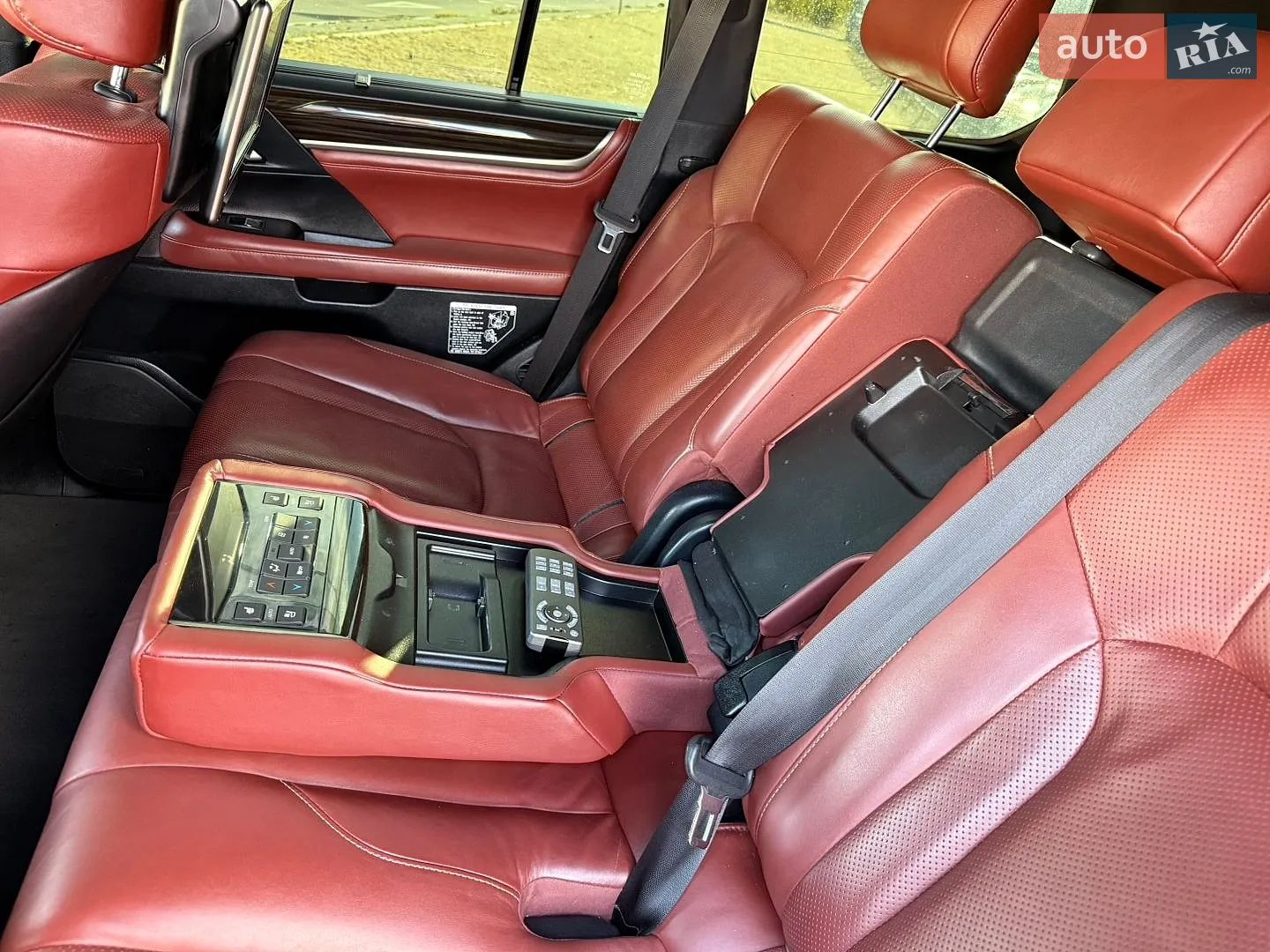 2019 Lexus LX - мініатюра 33