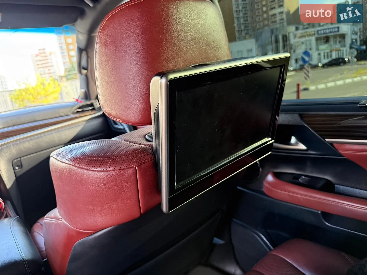 2019 Lexus LX - мініатюра 37