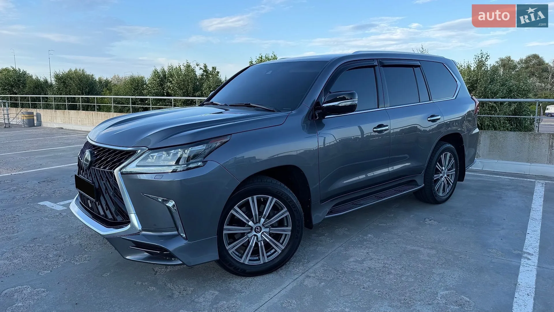 2016 Lexus LX - мініатюра 2